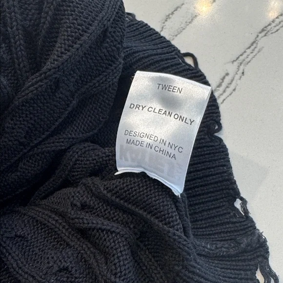KatieJNYC Girls Washed Cable Sweater Black Size M - Picture 6 of 10